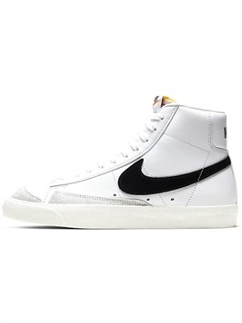 {{productViewItem.photos[photoViewList.activeNavIndex].Alt || productViewItem.photos[photoViewList.activeNavIndex].Description || 'Кроссовки Nike Blazer Mid 77 White Black Women&#39;s'}}