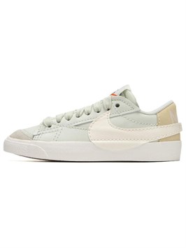 {{productViewItem.photos[photoViewList.activeNavIndex].Alt || productViewItem.photos[photoViewList.activeNavIndex].Description || 'Кроссовки Nike Blazer Low &#39;77 Jumbo &#39;Sea Glass Pale Ivory&#39;'}}