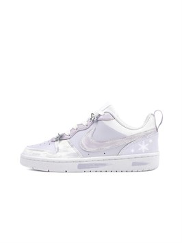 {{productViewItem.photos[photoViewList.activeNavIndex].Alt || productViewItem.photos[photoViewList.activeNavIndex].Description || 'Кроссовки Nike Court Borough Low Love Wednesday Amber'}}