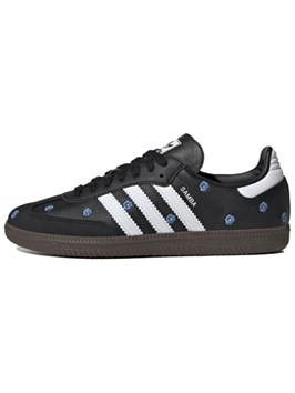 {{productViewItem.photos[photoViewList.activeNavIndex].Alt || productViewItem.photos[photoViewList.activeNavIndex].Description || 'Кроссовки Adidas Samba Women&#39;s &#39;Black Floral Embroidery&#39;'}}