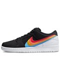 Nike X Polaroid Sb Dunk Low 'Black White Red' 59838136